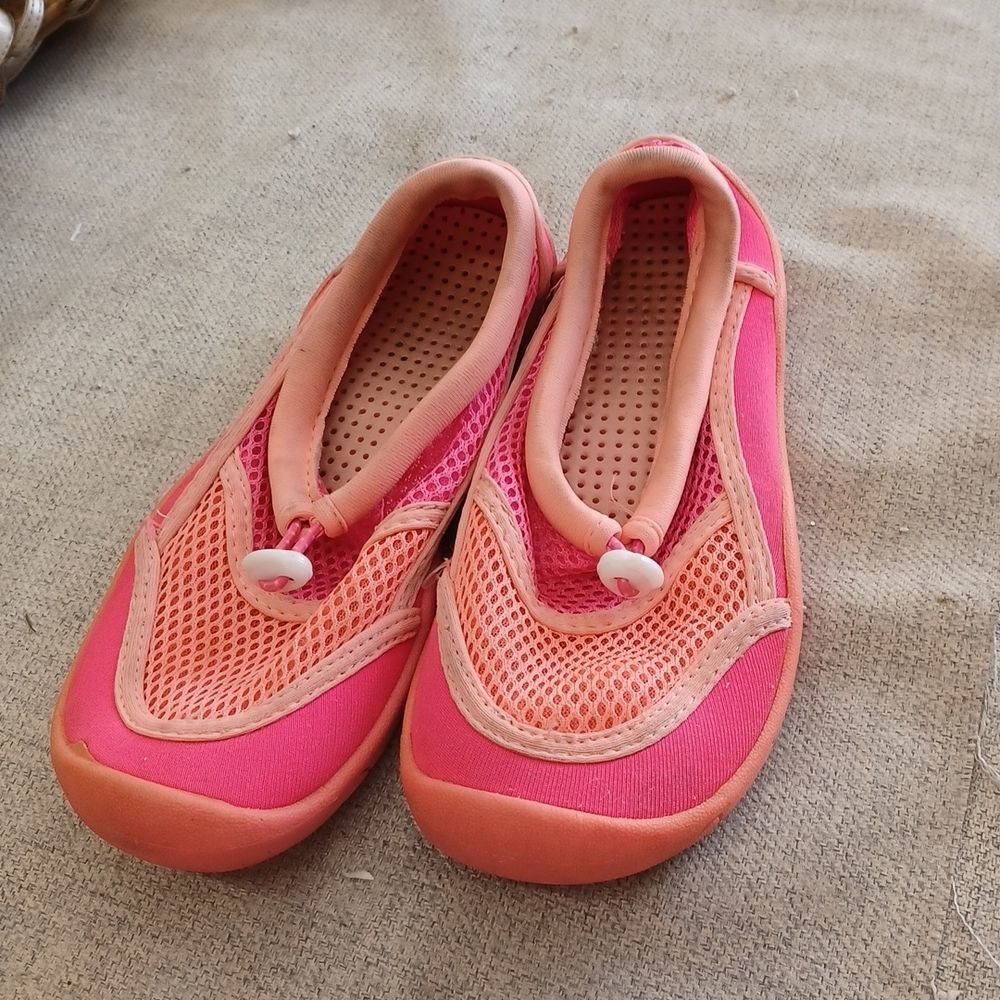 Wonder Nation Girls Pink Water Shoes